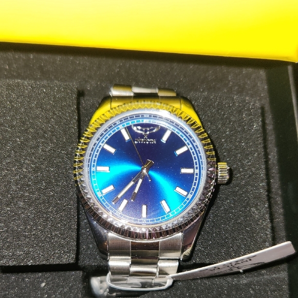 Invicta NIB Two-Tone Stainless Steel  and Blueface Dial Watch - Picture 2 of 7